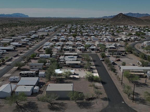 5th image of 565 S Adobe Ln