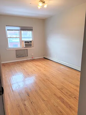 Rented by Voro, LLC | media 4