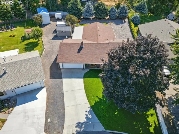 1374 SW 39th St, Pendleton, OR 97801