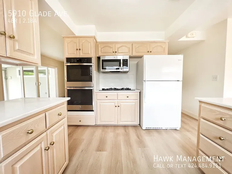 5910 Glade Ave — Photo 9