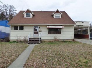 1020 E 3rd St, Moscow, ID 83843