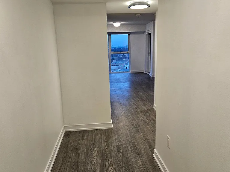 225 Village Green Sq #1301 — Photo 2
