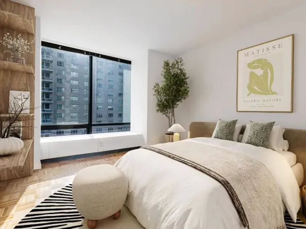 265 East 66th Street image 14 of 16