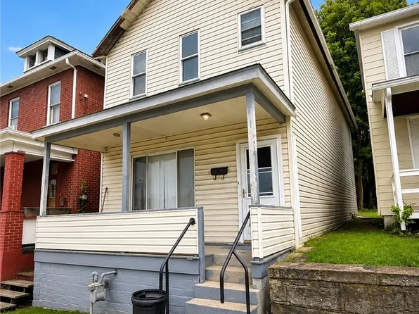 11 S 14th St, Jeannette, PA 15644