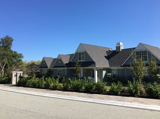 542 Craig Rd, Hillsborough, CA 94010