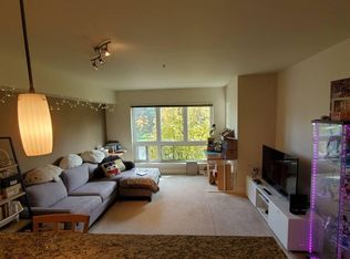 950 N 72nd St, Seattle, WA 98103