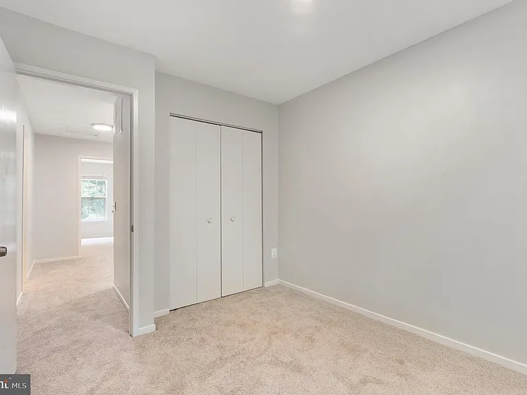 14465 Long Green Dr — Photo 14