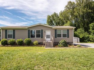 3732 Leight St, Walkertown, NC 27051