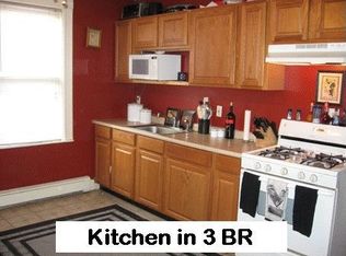 27 Des Moines Rd, Quincy, MA 02169