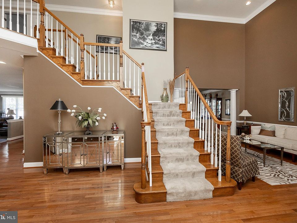 204 Prescott Dr, Chester Springs, PA 19425 Zillow