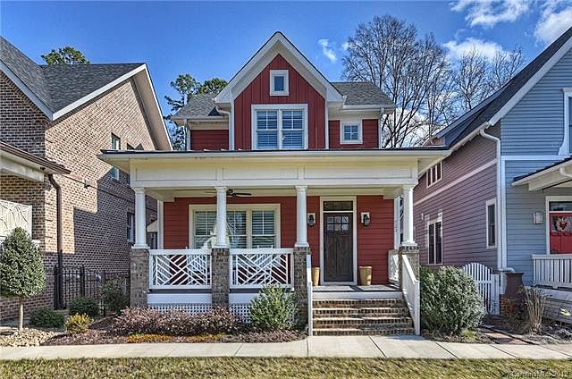 1st image of 723 Emma Claire Ln