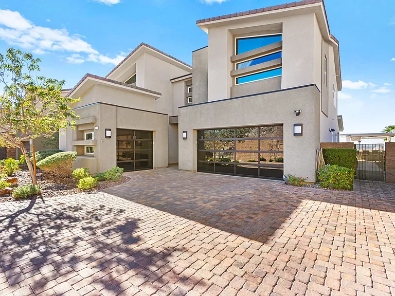55 Vista Outlook St — Photo 55
