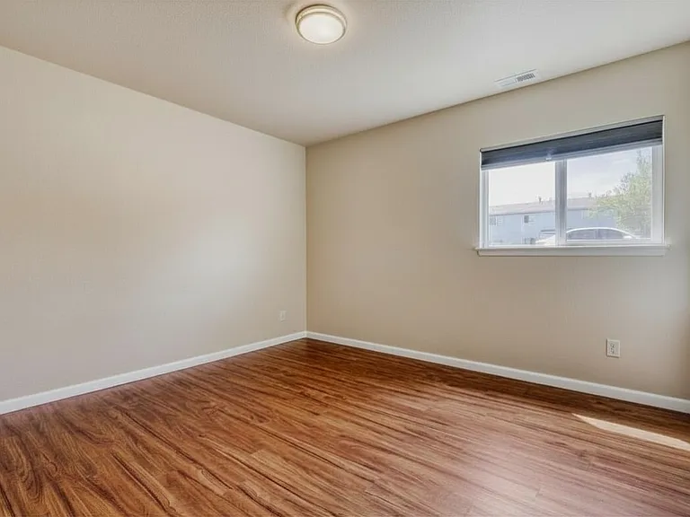 6648 Provincial Dr — Photo 5