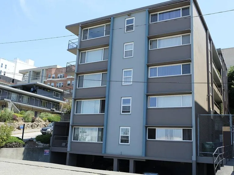 Clift House Apartments — Photo 4