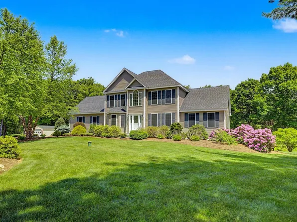 92 Mallard Drive, Alton, NH 03809