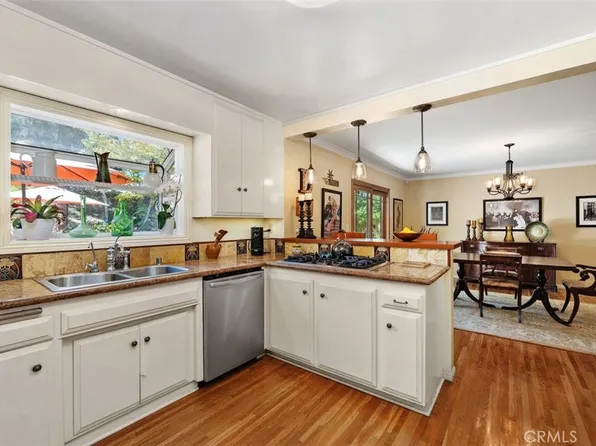 23349 Schoenborn St, Canoga Park, CA 91304