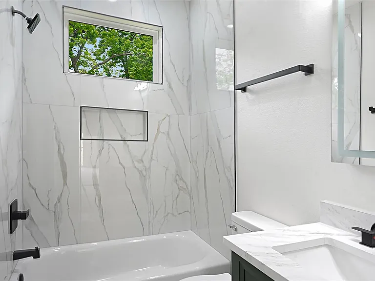 1313 Knight St #2 — Photo 11