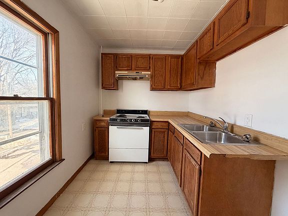 5th image of 2102 2nd Ave N APT 2