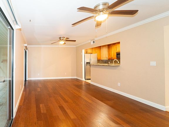 4th image of 6 Alcira Ct