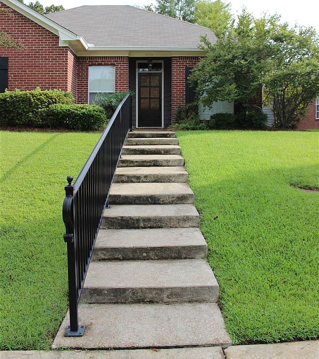 2nd image of 626 Camdenpark Dr