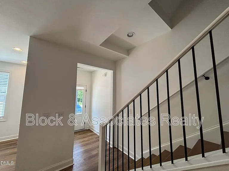 5710 Parker Pines Ct — Photo 28