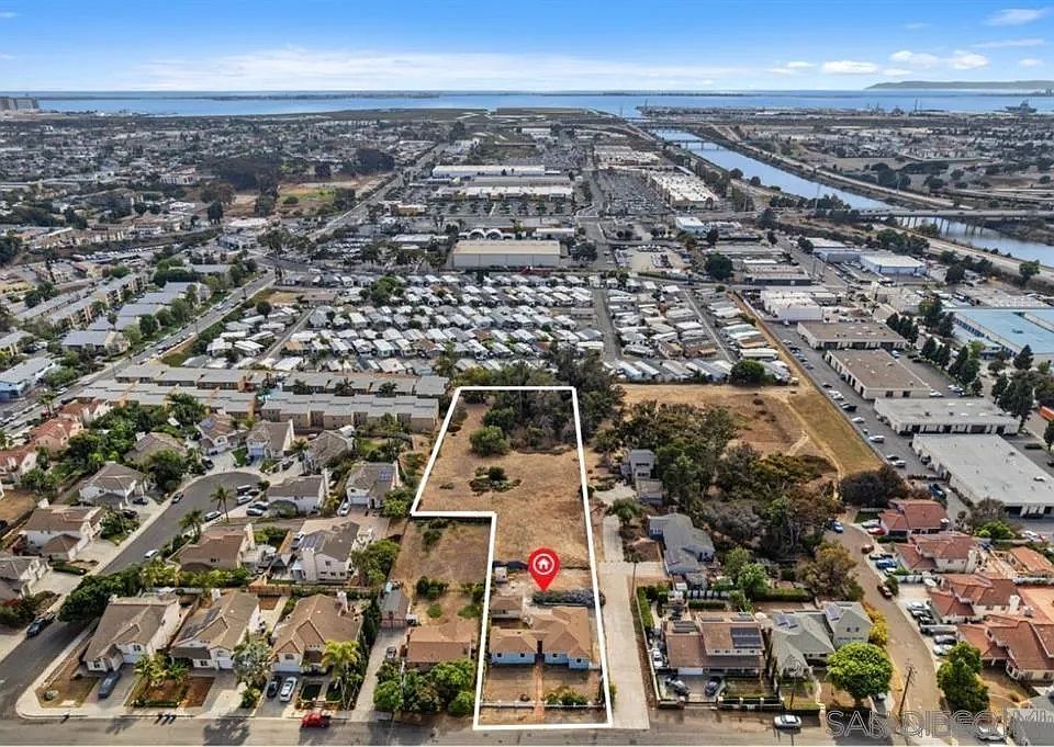 1st image of 160 N Del Mar Ave