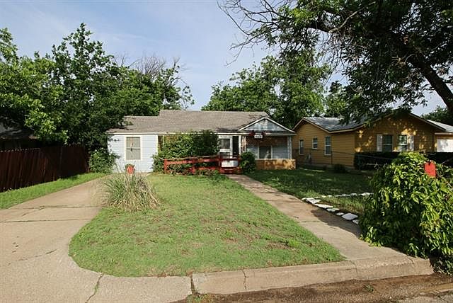 1st image of 1610 Orange St