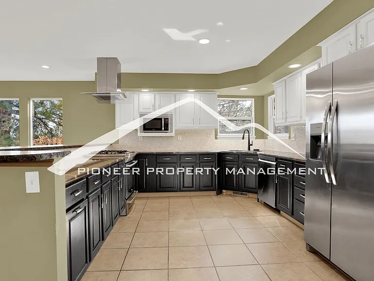7530 Delmonico Dr — Photo 5