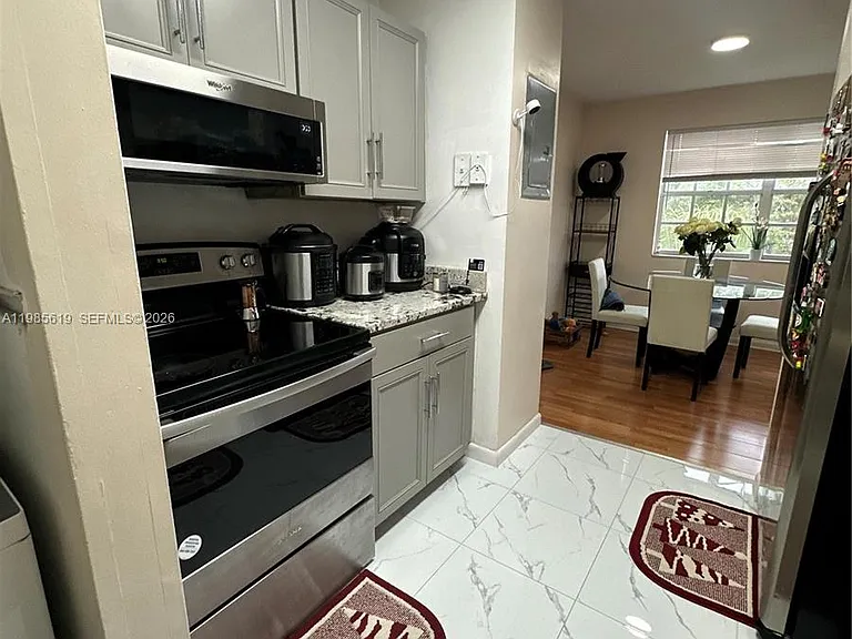 8657 SW 5th St #205 — Photo 8