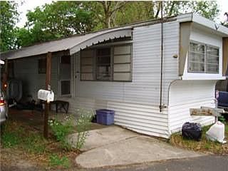 2nd image of 7 Aspen Ave