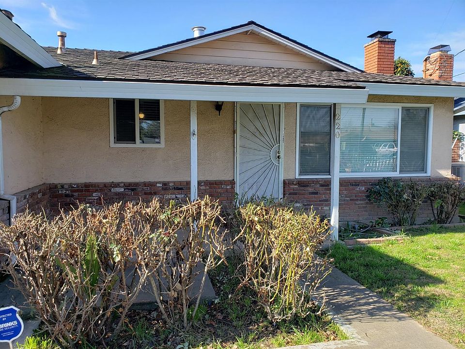 1st image of 220 Ash Ave