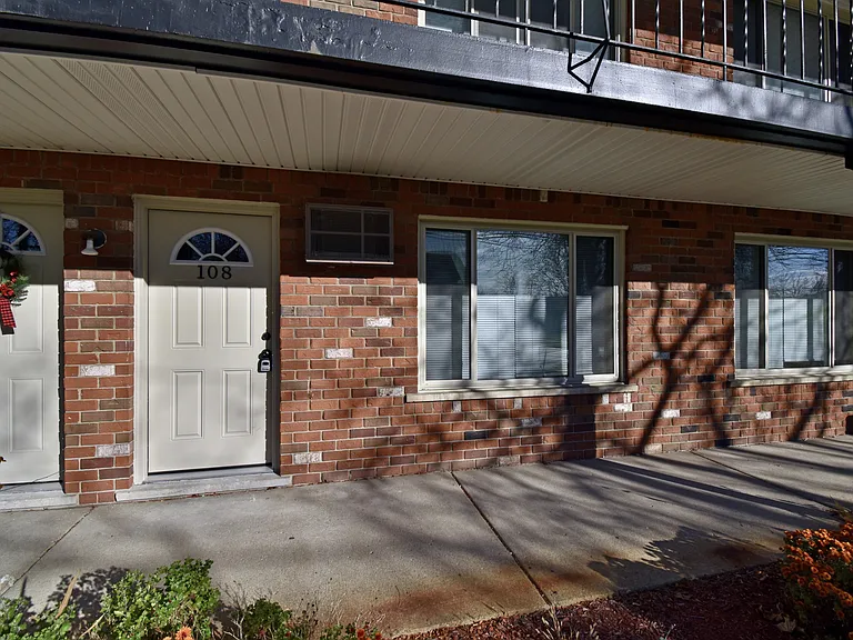 2241 Woodward Hts #103 — Photo 14