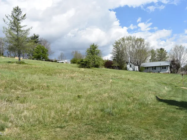 Eedmont Ct, Rogersville, TN 37857