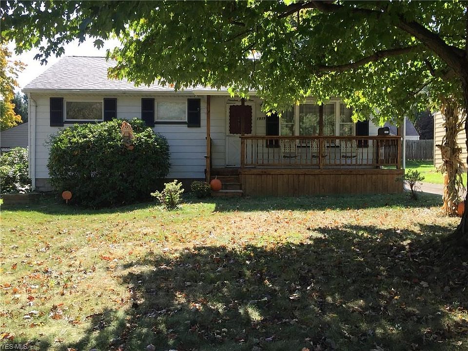 1st image of 1939 Lynn Ave