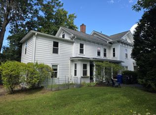 90 N Prospect St #2, Amherst, MA 01002