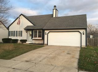 1306 Chesapeake Park Dr, Valparaiso, IN 46383