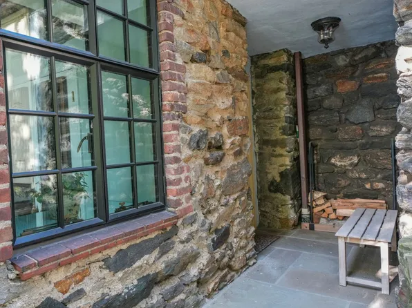 2501 Palisade Avenue image 19 of 22