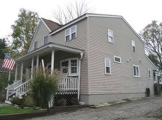 8 Jackson St, Taunton, MA 02780
