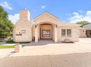 3 Jesse James Dr, Lubbock, TX 79404