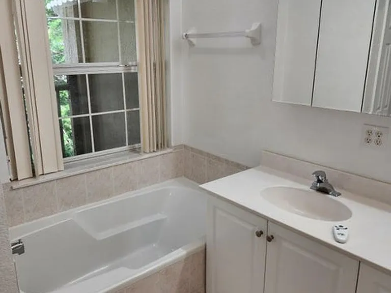 7958 Evelyn Ct — Photo 17