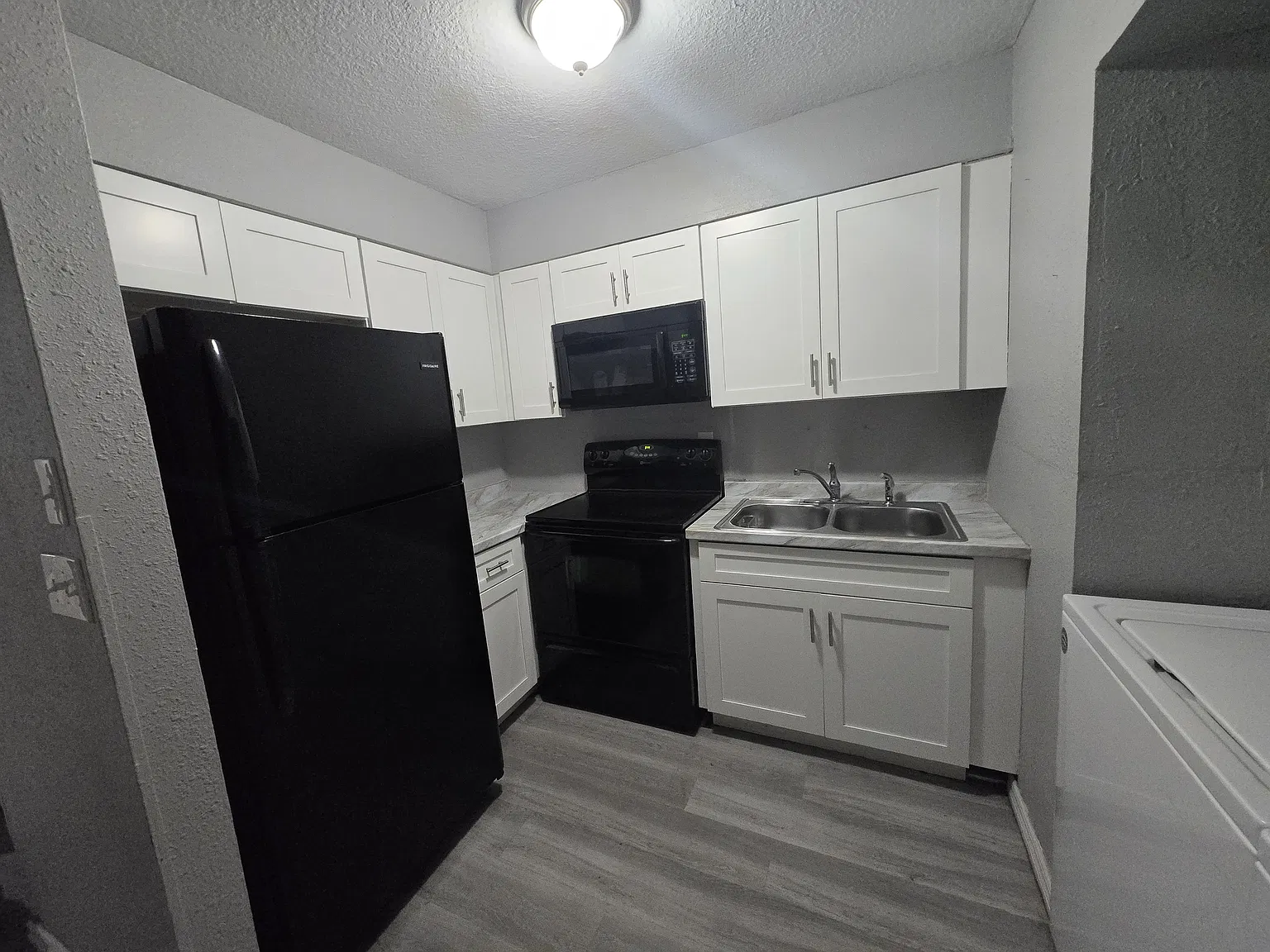 103 Flint St — Photo 4