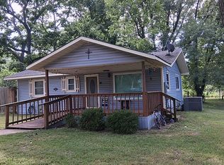 206 Locust St, Diamond, MO 64840