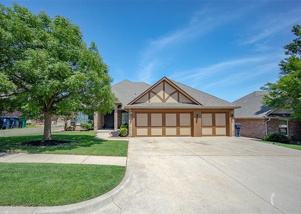 1st image of 16312 Old Elm Ln