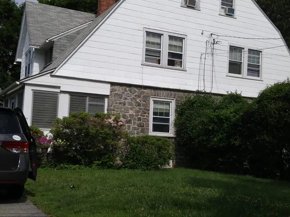 302 Pembroke Rd, Bala Cynwyd, PA 19004