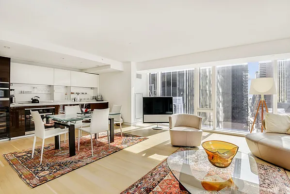 Rented by Compass | media 24