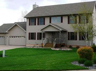 5505 Hickory Nut Ct, La Crosse, WI 54601