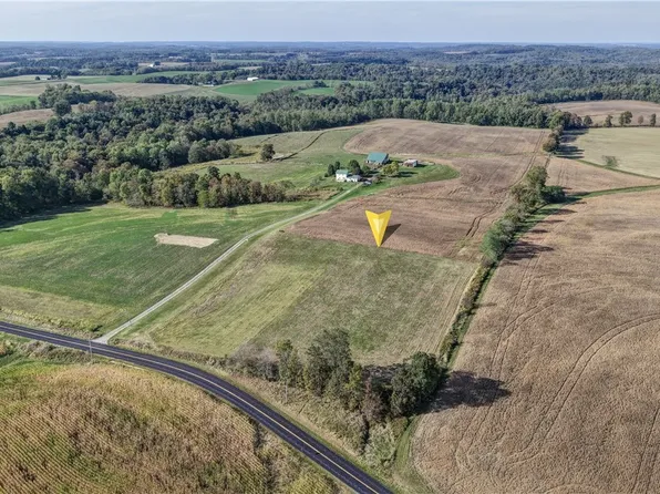 520 State Rte, Glenmont, OH 44628