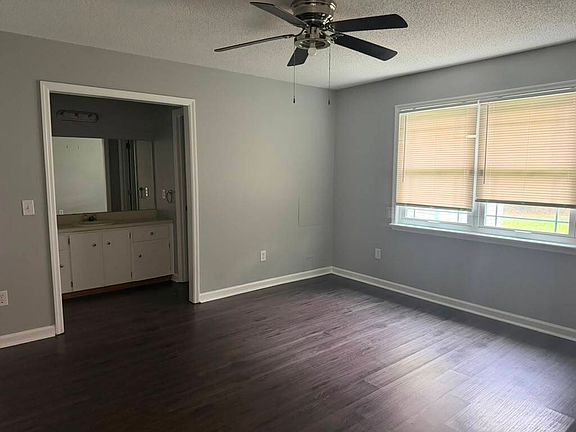 3rd image of 721 Kadi Ln