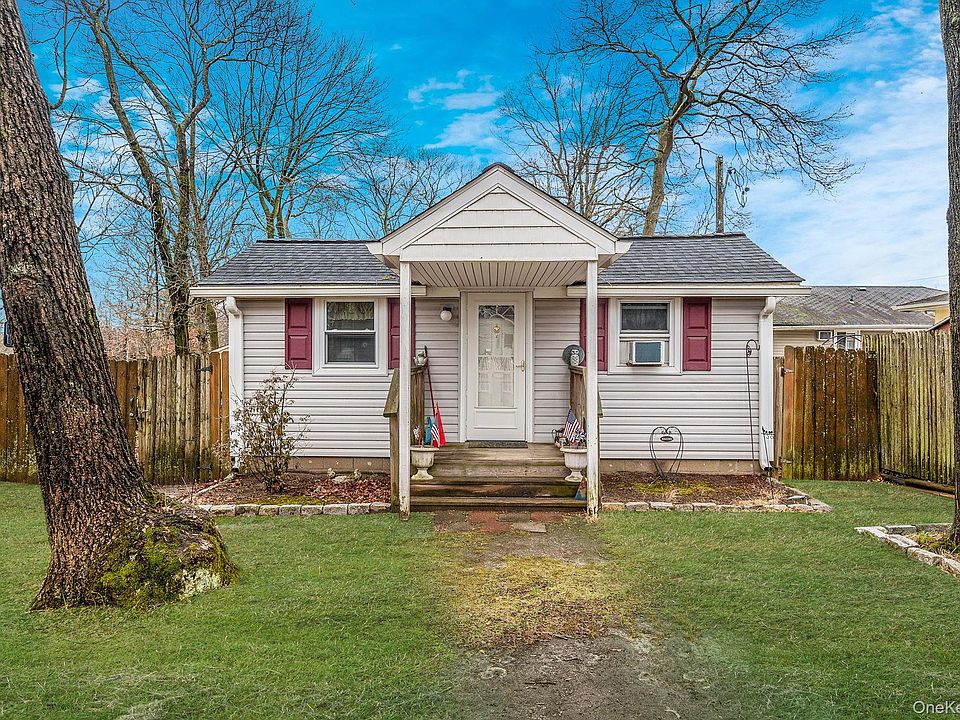 1st image of 16 Rexmere Avenue