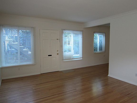 3rd image of 2345 Westwood Blvd #3